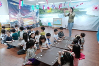 Montessori English